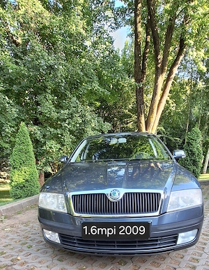 Skoda Octavia 1.6 benzina 2009 vind  schimb - imagine 2