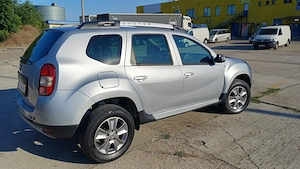 Dacia duster 1.5 dci 6 trepte euro 5 Facelift Prestige ,aer,piele,navi,210.000 km Import Germania  - imagine 9
