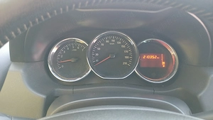 Dacia duster 1.5 dci 6 trepte euro 5 Facelift Prestige ,aer,piele,navi,210.000 km Import Germania  - imagine 6