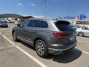 Volkswagen Touareg 3.0 V6 TDI 231 CP 4Motion | 2021 | Istoric complet | Stare excelentă - imagine 2