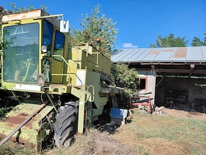 Vand Urgent Combina de cereale Claas Dominator 85 pt piese de schimb