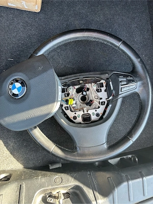 Vând volan BMW seria 5 F10 an 2014  - imagine 7