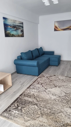 Apartament 2 camere, 66mp, bloc nou, zona liceului Moisil - imagine 2