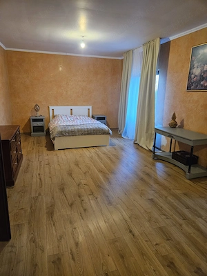 De vanzare   Vila spatioasa P+1+M in orasul Fundulea, judetul Calarasi - imagine 8