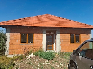 Casa Noua De Vanzare ( Fantanele Jud.Arad) - imagine 2