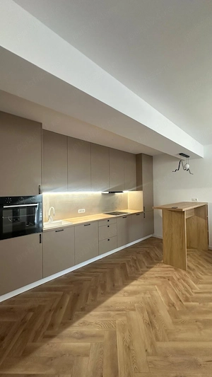 Închiriez apartament 2 camere - imagine 5