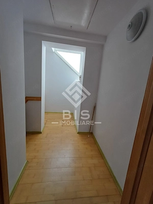 Apartament 3 camere, etaj 3 zona NORD - imagine 2