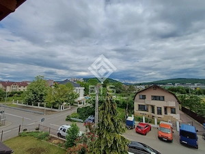 Apartament 3 camere, etaj 3 zona NORD - imagine 9