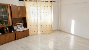 APARTAMENT 4 CAMERE | ETAJ 1– ZONA BERE - imagine 3