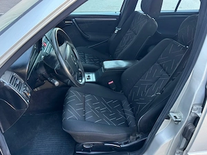 Mercedes C220 CDI Unic propietar nre rosi valabile  - imagine 3