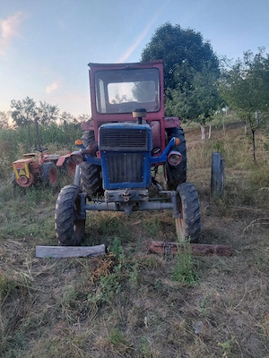 tractor  u650   - imagine 4