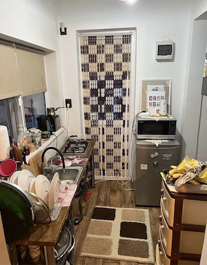 Urgent Apartament-casă Centru renovat ă 2 camere în Vila - imagine 5