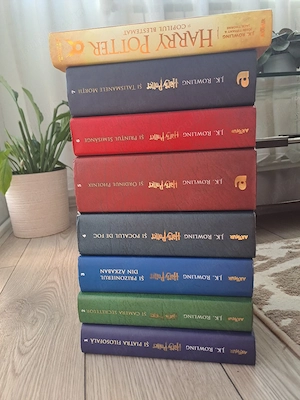 Colecția "Harry Potter" de J.K.Rowling-8 cărți