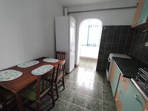 Proprietar - Vând apart. cu 2 camere Trivale Complex II, 54mp, bloc 1985, Centrală Proprie, Renovat - imagine 3
