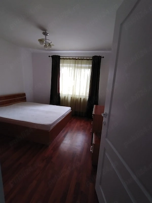 Proprietar - Vând apart. cu 2 camere Trivale Complex II, 52mp, bloc 1985, Centrală Proprie, Renovat