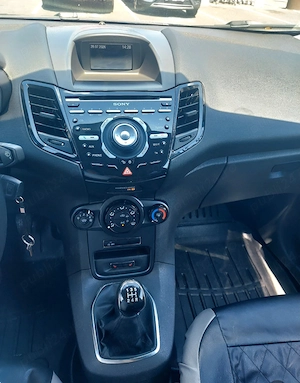 Ford Fiesta 1.0 ecoboost  - imagine 8