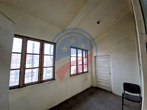 SPATIU  COMERCIAL   PIATA FILIASI  354 mp - parter+etaj - imagine 6