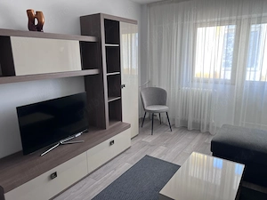 Apartament 2 camere Calea lui Traian Nord zona Complex - imagine 4