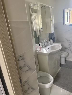 Vand apartament 2 camere - imagine 2