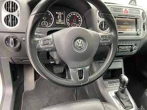 Volkswagen Tiguan 2.0 TDI 140  - imagine 10