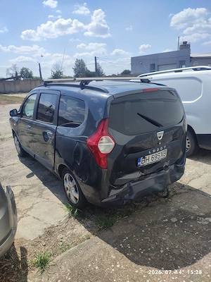 Vind Dacia Lodgy avariat - imagine 4