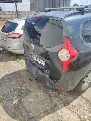 Vind Dacia Lodgy avariat - imagine 3