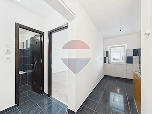 Garsoniera spatioasa si renovata in Rahova - imagine 7