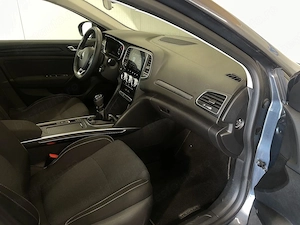 Renault Megane - imagine 9