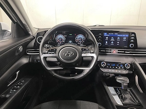Hyundai Elantra - imagine 6