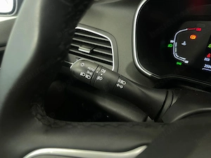Renault Megane - imagine 19