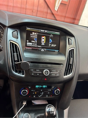Ford Focus 2016 1.0 Benzina 177.000 km - imagine 2