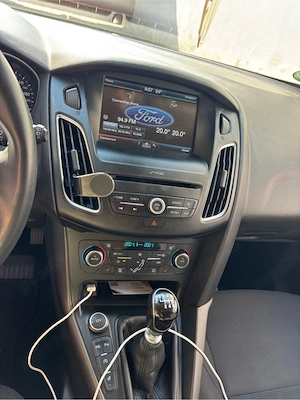 Ford Focus 2016 1.0 Benzina 177.000 km - imagine 3