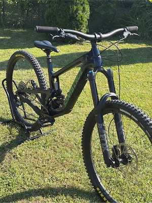 vand santa cruz 