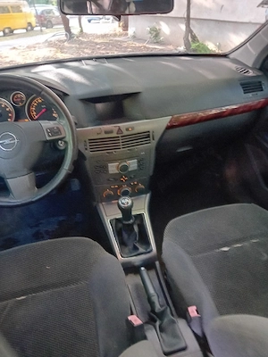 Opel Astra H 2006 - imagine 4