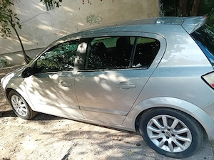 Opel Astra H 2006 - imagine 2