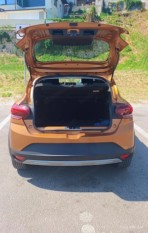 Vând autoturism Sandero stepway automata  - imagine 3