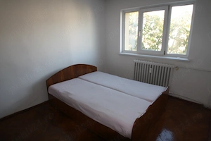 Proprietar vand apartament cu 3 camere, Zona Girocului - imagine 9