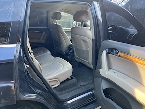 Vând Audi Q7 3.0 - imagine 4
