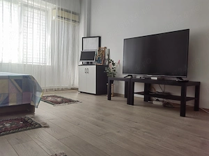 Apartament cu 1 cameră, decomandat, 45mp - imagine 3