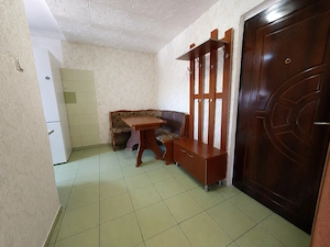 Apartament 2 camere de vanzare balcon pivnita Vasile Aaron - imagine 7
