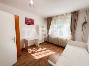 Apartament 3 camere de vanzare pe strada Horea etaj 1 - imagine 1
