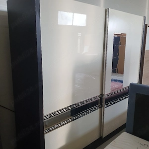 Dressing cu uși glisante Super CALITATE 