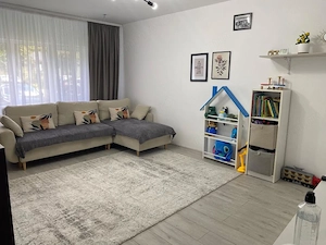 APARTAMENT 2 CAMERE MODERN TRIVALE - imagine 4