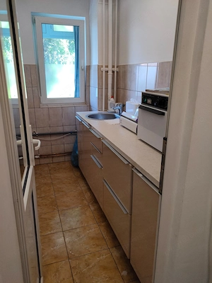 INCHIRIEZ 600e sau Vand Spatiu comercial 50mp Branduselor - imagine 5