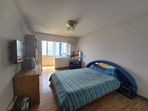 Apartament decomandat cu 3 camere, 2 bai si 3 balcoane  Str. Tabacari, Fagaras - imagine 11