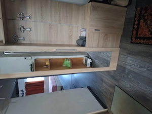 Închiriez apartament cu 3 camere. Fara agenții imobiliare,  va rog  - imagine 3