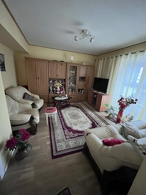 Vând Apartament 3 camere decomandat  - imagine 4