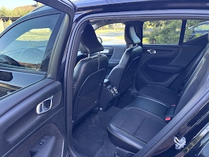 Volvo xc40 d4 190cp 4x4 - imagine 10