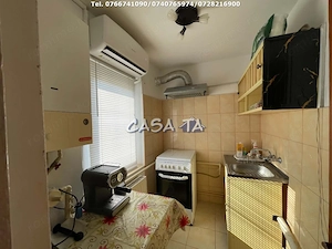 Garsoniera Confort 1, Etaj 4,  Strada Revolutiei - imagine 7