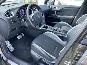 Citro n ds4 ,1.5 diesel, Automat  - imagine 12